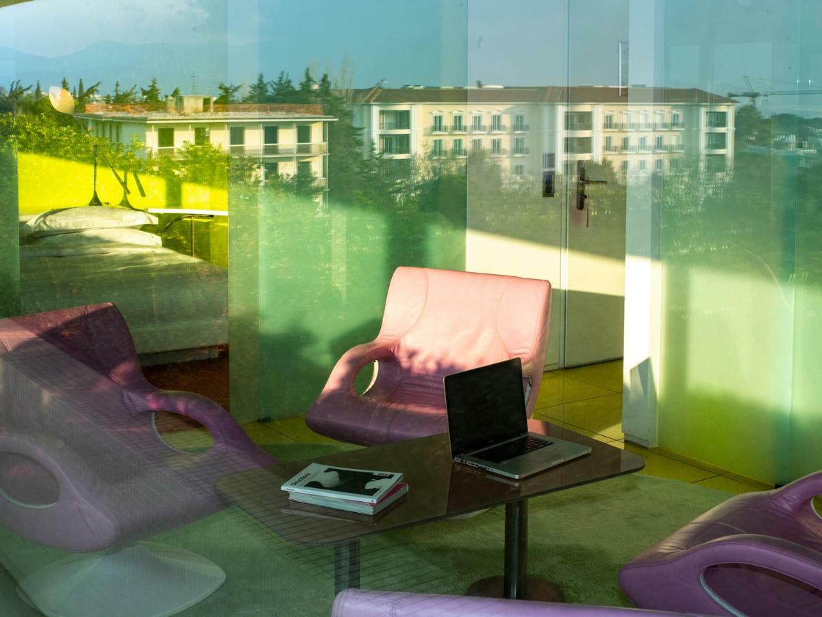 Semiramis Hotel Kifisia Bagian luar foto
